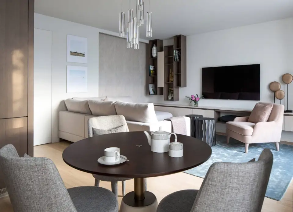 Neutral Tones in an Elegant Two-Room Design