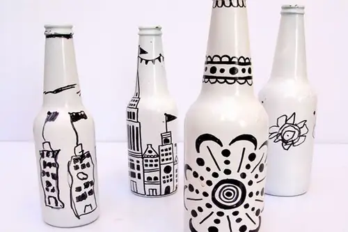 DIY: proiecte pentru decor cu sticle goale