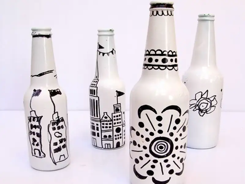 DIY: proiecte pentru decor cu sticle goale