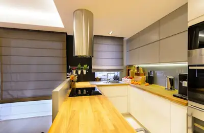 Modern and Elegant Design in a 3-Bedroom Apartment