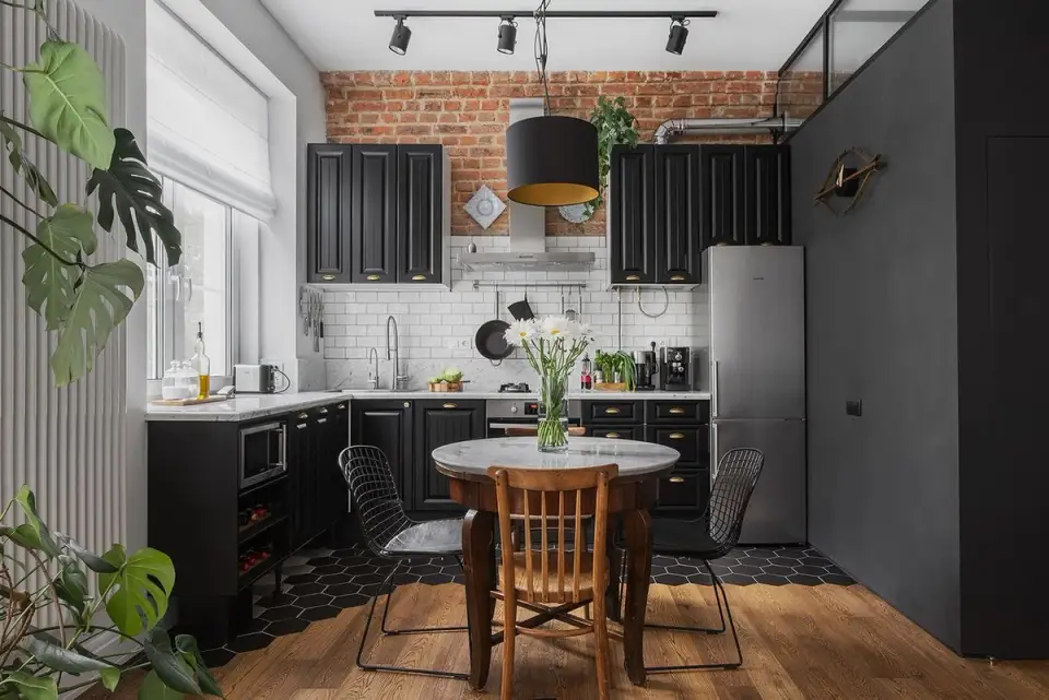 Contrasting Elements in an Original 56 sqm Layout
