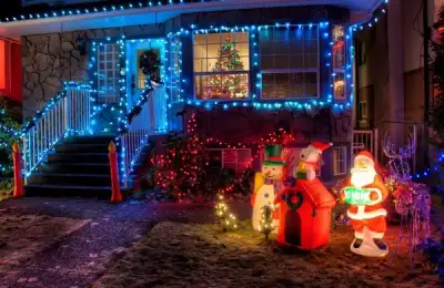 20 Unique Christmas Yard Decorating Ideas