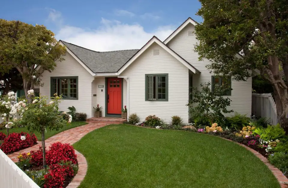 Tips for Medium and Small Yards and Gardens