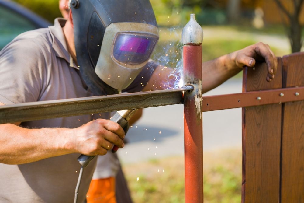 Household Work Doesn't Have to Be a Chore: 3 Hobbies with Benefits for Your Home and Garden