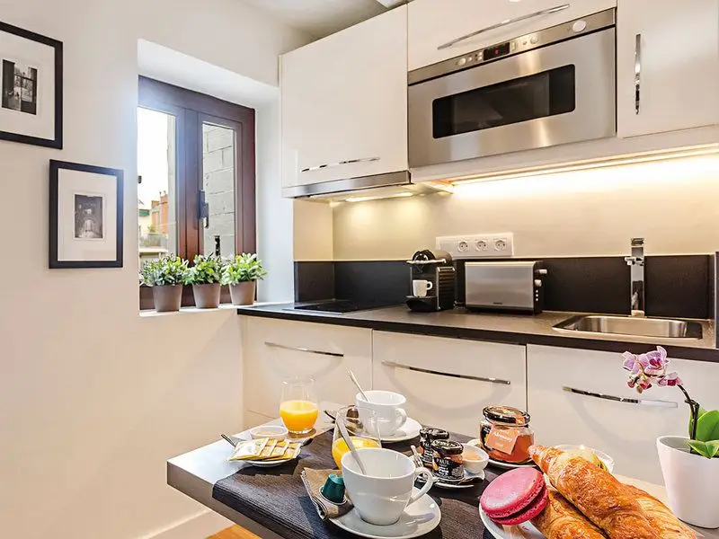 Small Kitchens: Surprising Results in Just a Few Square Meters