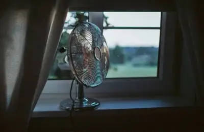 DIY Solutions for a Cool Bedroom in a Hot Summer