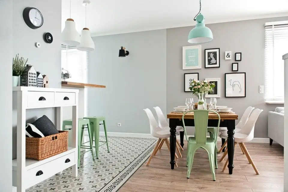 A Blend of Styles and a Hint of Mint Green in a Surprising Design