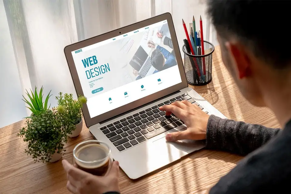 Rolul agențiilor web în crearea unui website profesional