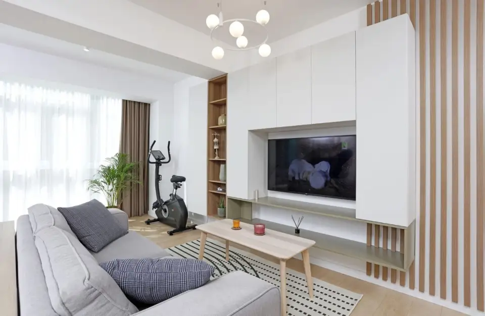 Three-Bedroom Apartment in Bucharest Furnished in Scandinavian Style