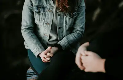 Cum arată o zi obișnuită într-un program de consiliere pentru adulți