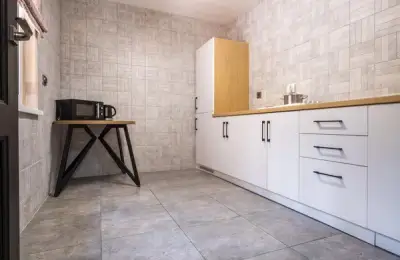 Tile and Ceramics in the Kitchen: What to Consider When Choosing Them