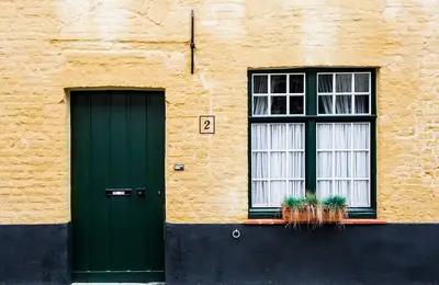 Brick or AAC: Choosing the Right Material for Your Home in Romania