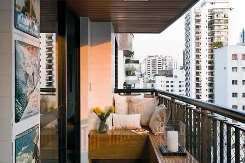 Balconul si terasa doua spatii cu potential pentru amenajarile urbane