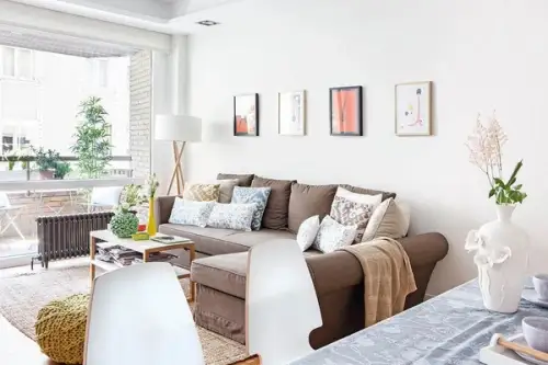 Un apartament primeste o excelenta reamenajare, cu multa lumina naturala