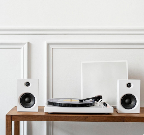 Sunetul perfect în apartament: ghid pentru alegerea boxelor audio potrivite