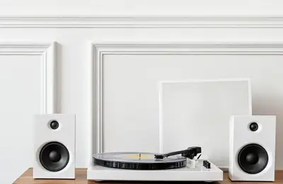 The Perfect Sound in Your Apartment: A Guide to Choosing the Right Audio Speakers