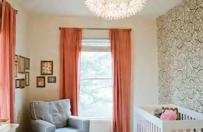 Wallpaper or Washable Paint? Advantages and Disadvantages