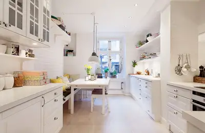 Designing an 87 sq m Apartment: When White Conquers Space