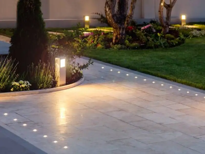 Iluminatul exterior: transformă-ți grădina într-un spațiu magic