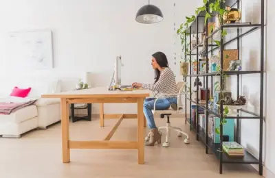 Designing an Open Space Office in an Apartment: Tips and Ideas