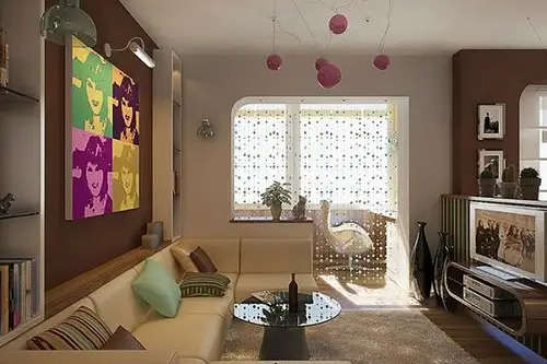 Un mic apartament decorat in stil disco