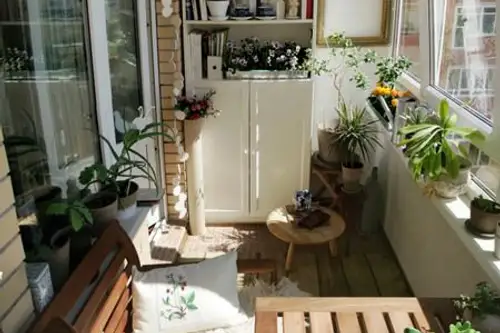 16 idei de depozitare eficienta pentru balcon