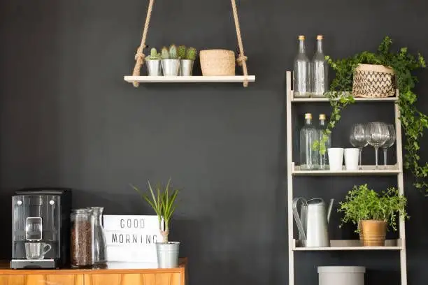 Proiecte DIY eco-friendly: reciclare creativă pentru o casă sustenabilă