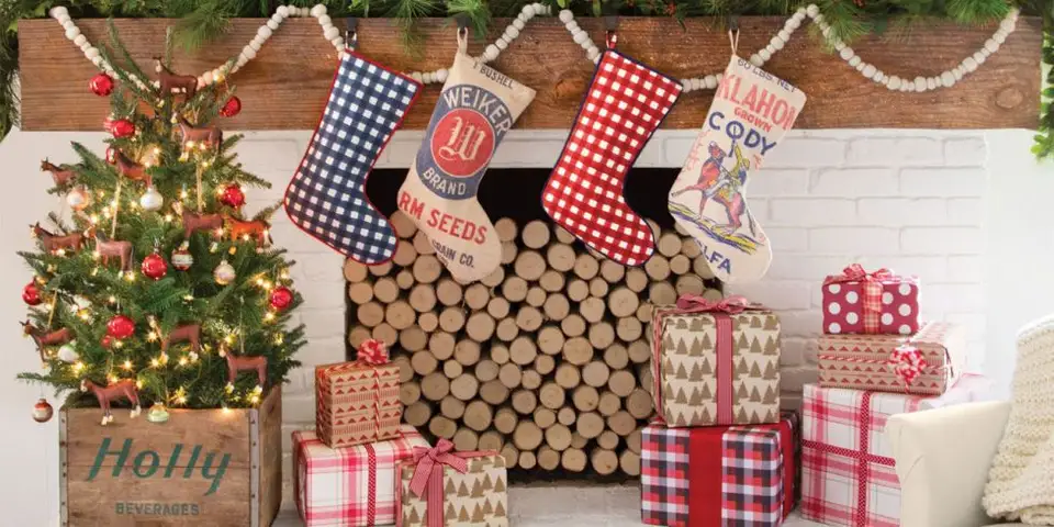 DIY Decorations for a Holiday-Ready Home