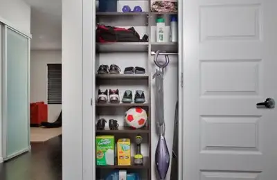 Efficient Chamber Organization: Storage Solutions and Tips for an Ordered Space