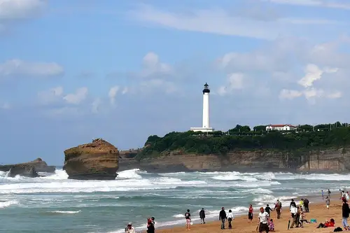 Biarritz-un tablou viu de culori și contraste