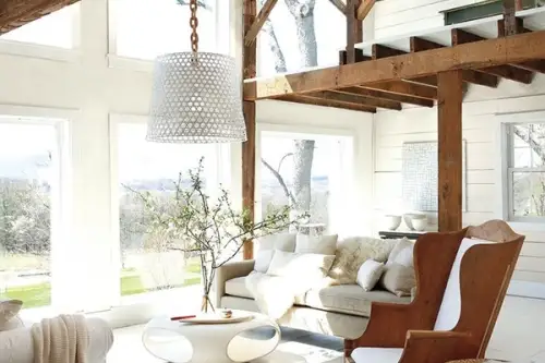 Culoarea anului 2016 de la Benjamin Moore Simply White