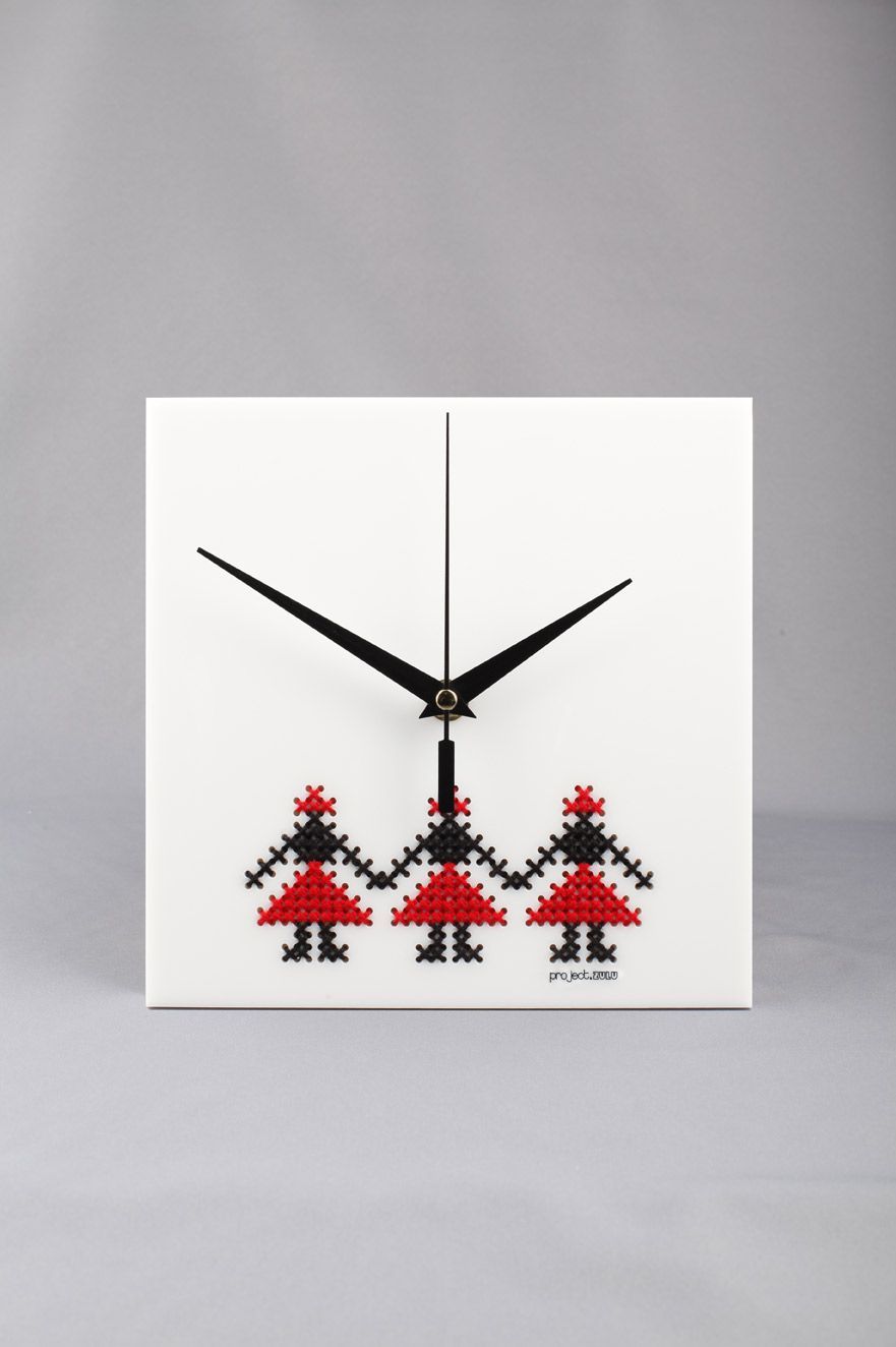 Decorative Clocks, Accessories Suitable for Any Home