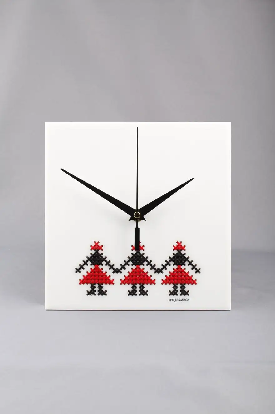 Decorative Clocks, Accessories Suitable for Any Home