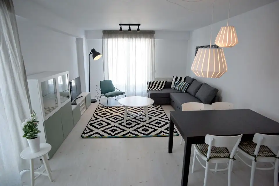 How to Furnish Your Apartment Simply and Elegantly on a Budget