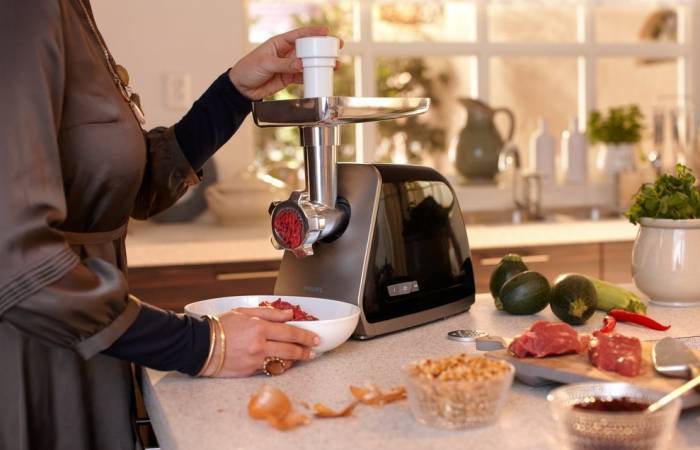 The Meat Grinder: A Reliable Helper in the Kitchen