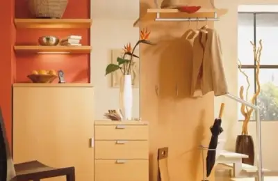 5 Solutions for Decorating Your Entryway