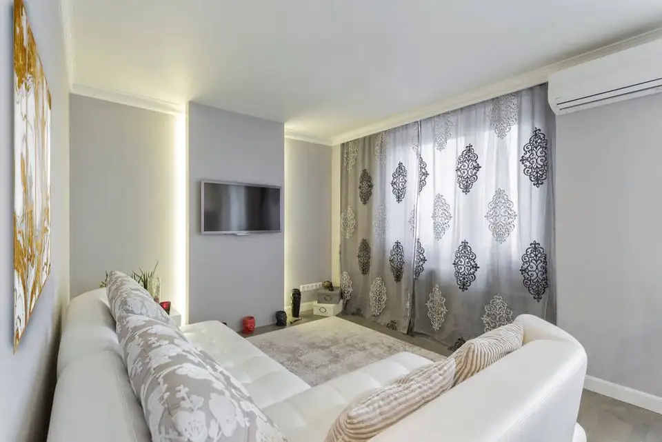 A Modern Renovation for a Small Apartment