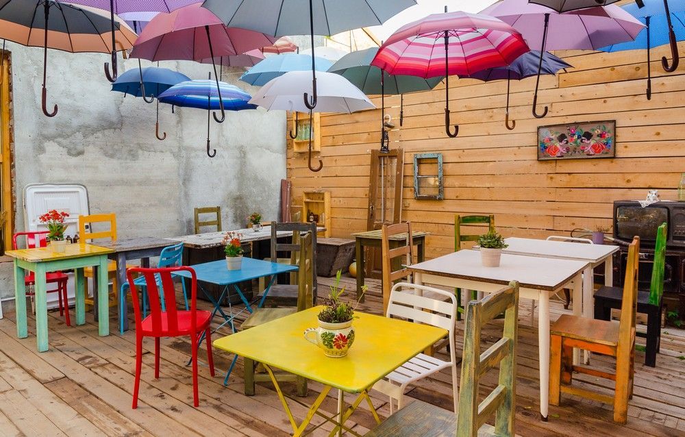 Acuarela Bistro: Coloring Your Summer Days
