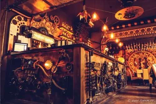 Cafeneaua Enigma un spatiu urban al carui design a cucerit toata lumea