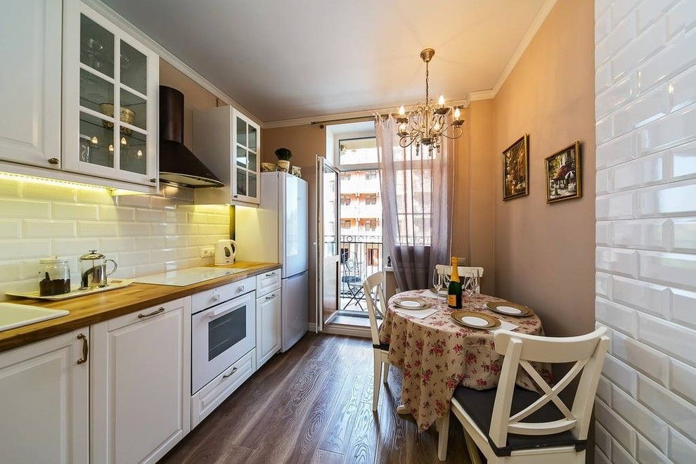 American Style in Decorating a Two-Bedroom, 47 sq m Apartment
