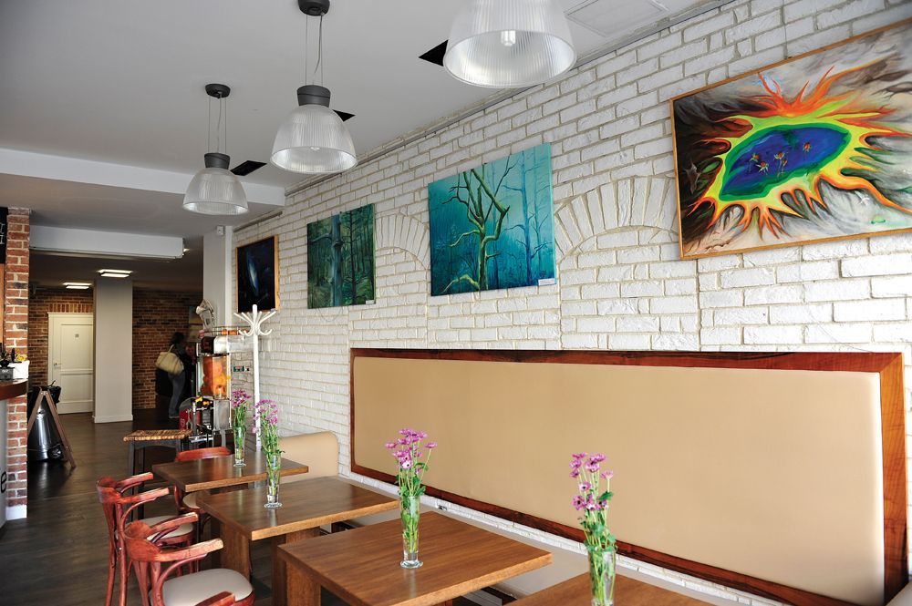 Ceramic Design in Cafes