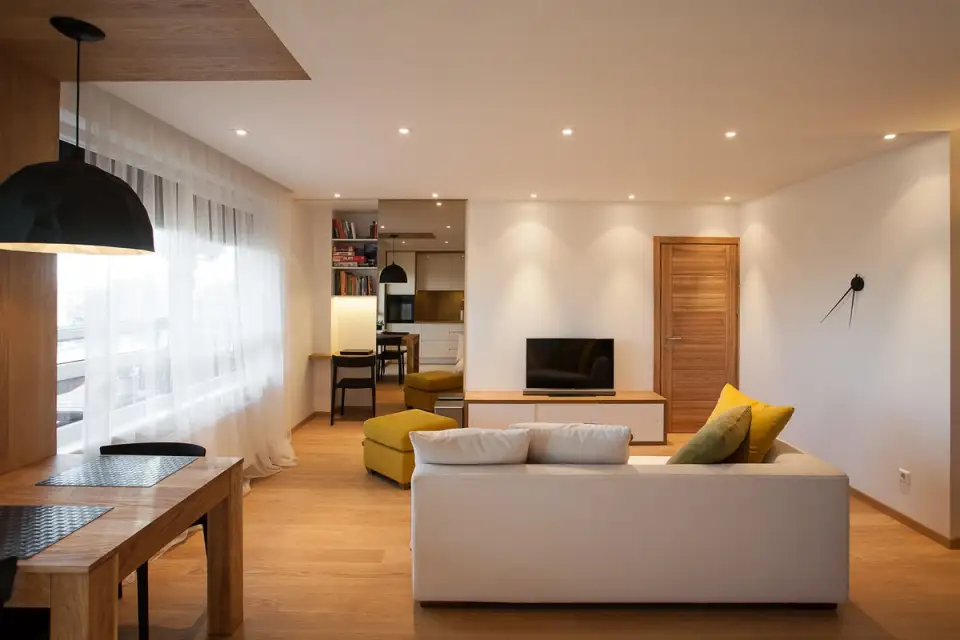 Design minimalist intr-un apartament de 3 camere