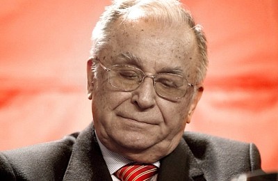 Ion Iliescu are „o slăbiciune marcantă și o tendință de somnolență”, din cauza avansării bolii, spun medicii de la Spitalului SRI