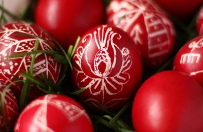 Semnificația oului roșu de Paște. Ce simbolizează, de fapt, oul și ce legătură are cu Sărbătorile Pascale