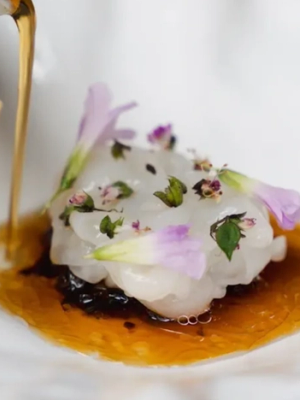 Viitorul gastronomiei este verde: Ghidul Michelin 2026 premiază excelența sustenabilă