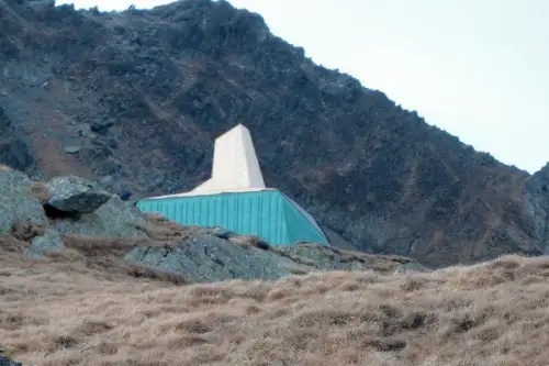 Refugiu montan in masivul Fagaras – ecologie la peste 2100 de metri