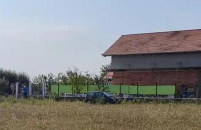 O casă de locuit din Turda a fost cuprinsă de flăcări, astăzi, 19 august