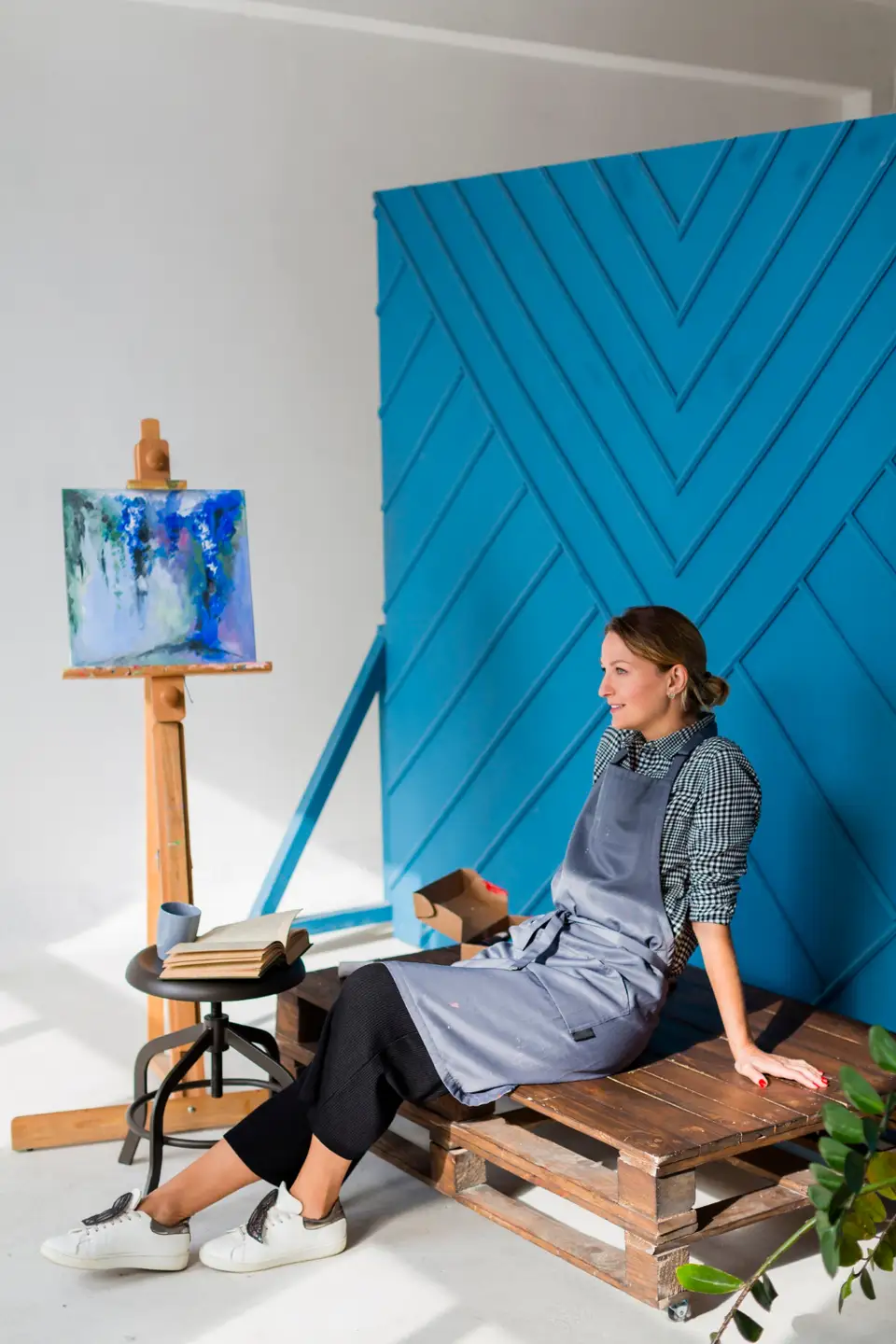 Color Trends for 2025: How to Choose the Perfect Palette for Every Room