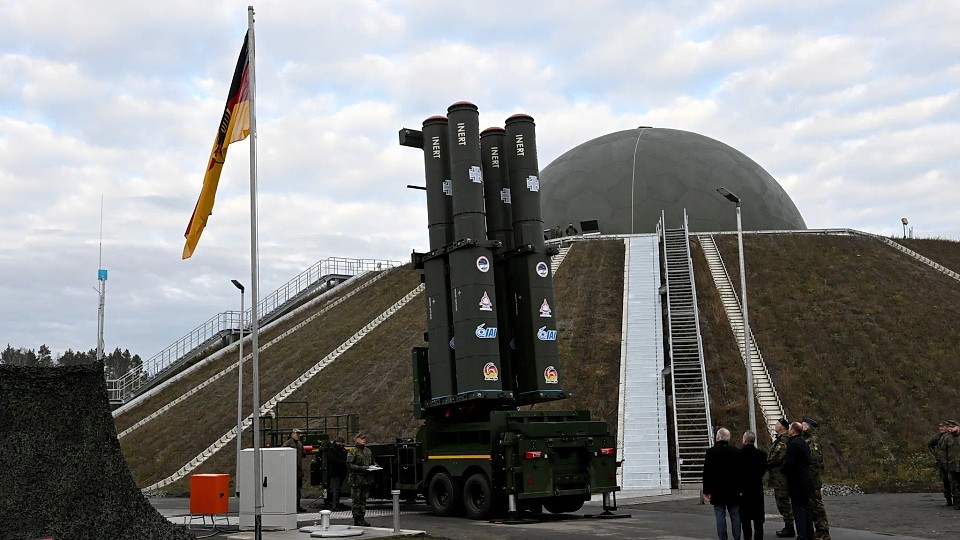 Importurile europene de armament s-au triplat în ultimii ani. Cine e principalul furnizor