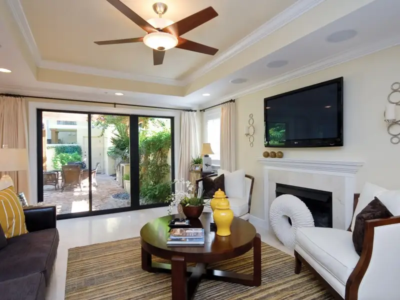 Ventilatorul de tavan, indispensabil pe timpul verii